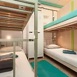 Hotel Roundabout -