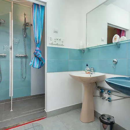 Roundabout - Hotel Rovigno